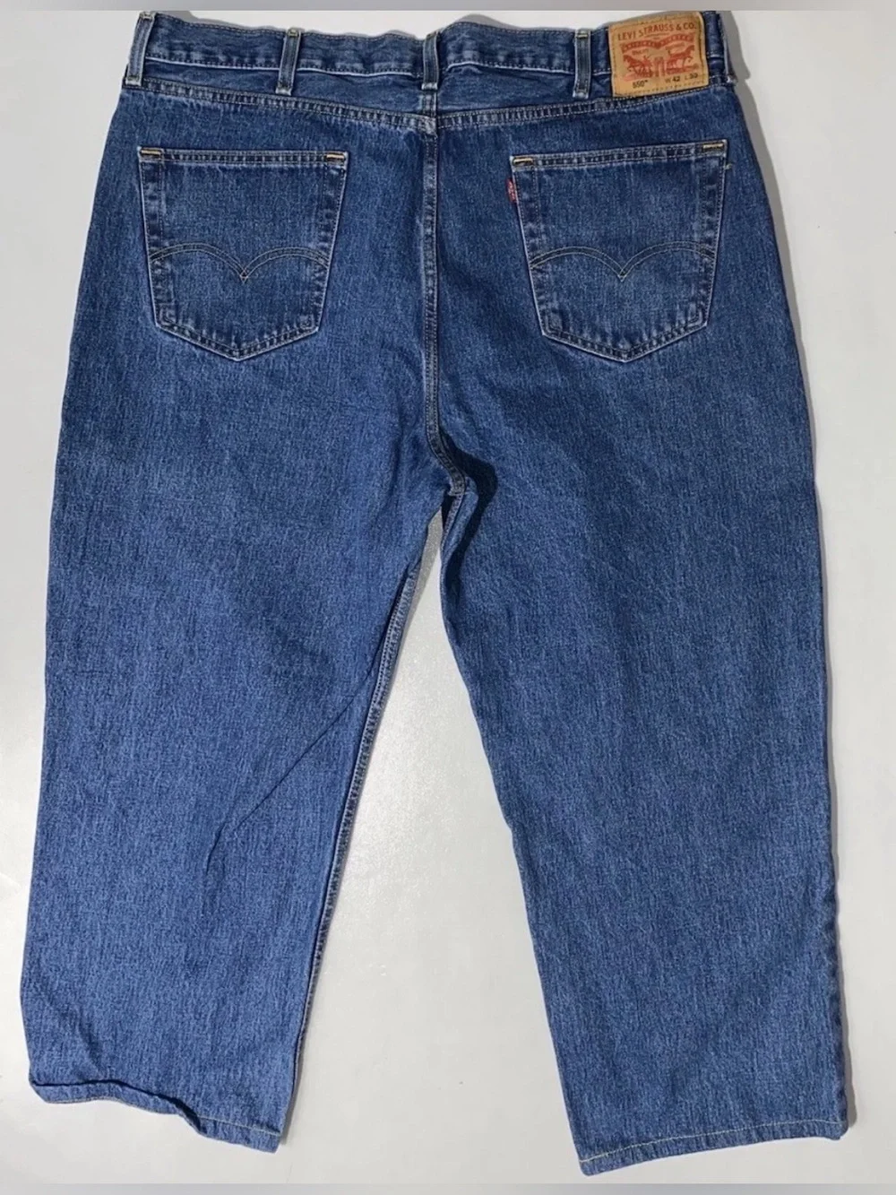 GOOD Size 42 x 25 Mens Levi (Levis) Strauss 550 Jeans Cotton Med Blue
